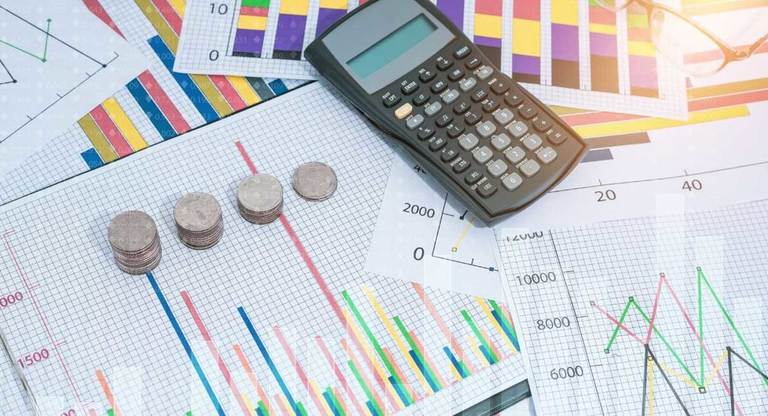 How to Use Graphing Calculator TI-84 Plus to Graph - Graphing Calc Hub